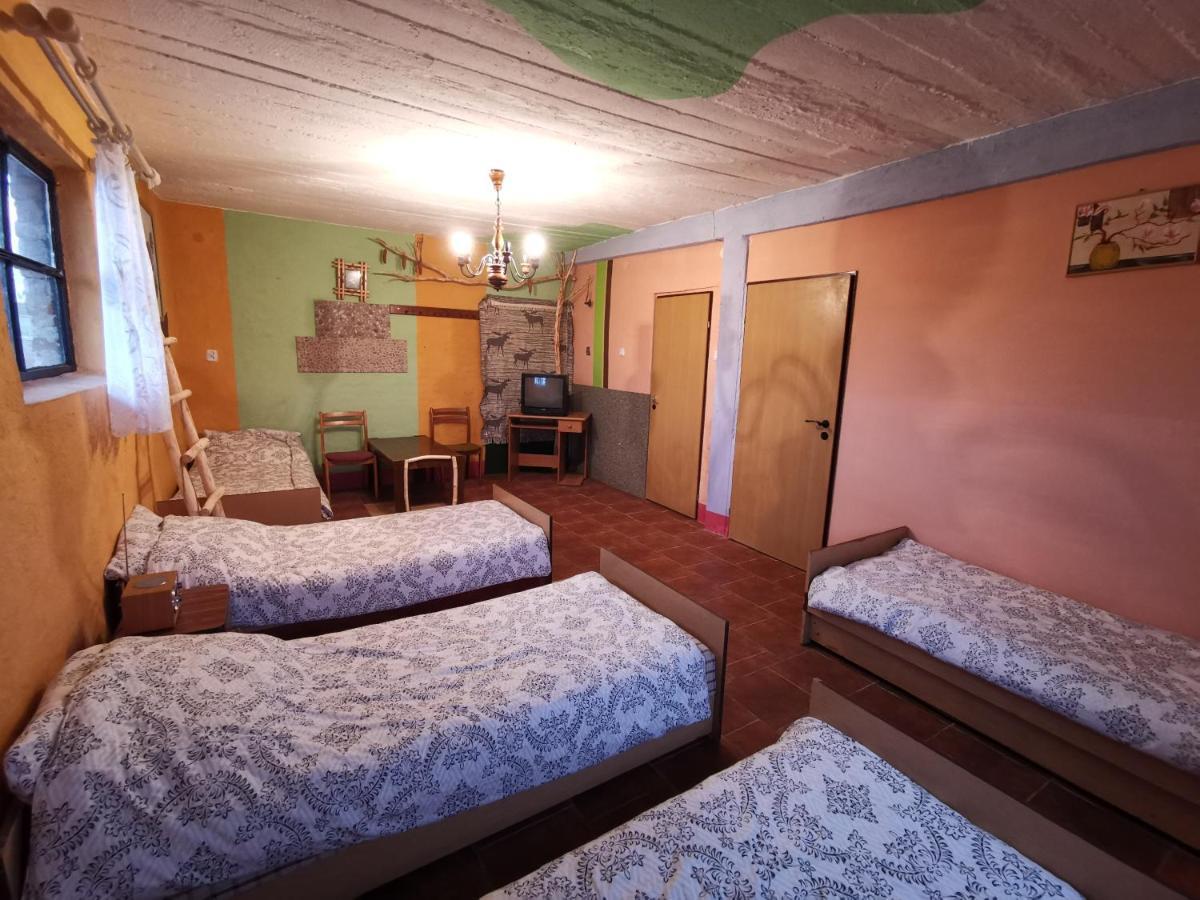 Chata Na Koncu Swiata Czaplin Maly Luaran gambar